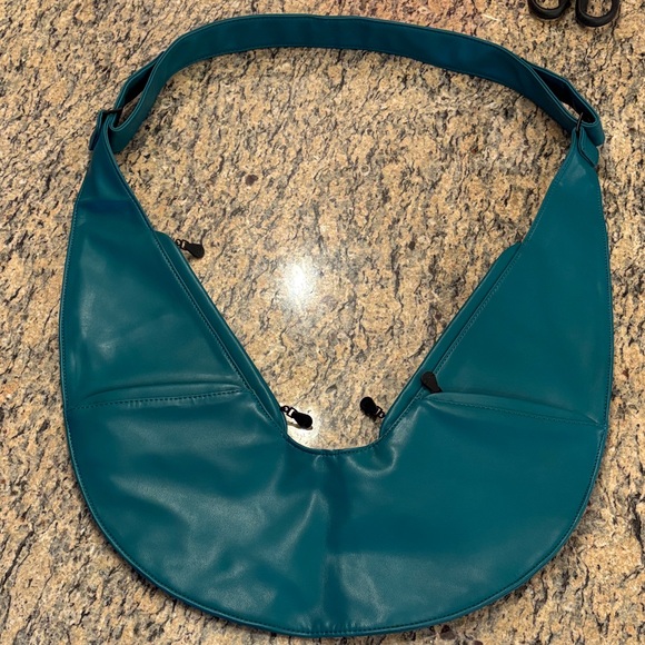 Sash Handbags - NWOT Sash Teal Bag